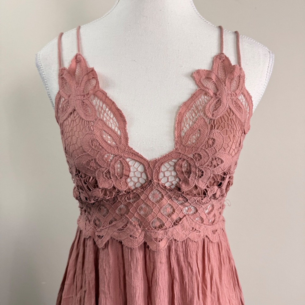 Free People FP One Adella Slip Dress Dusty Rose Pink Lace Boho Mini Small NWT - Picture 4 of 9